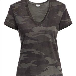 SPLENDID Womens KATE V-NECK T-SHIRT MEDIUM OLIVE BROWN CAMO